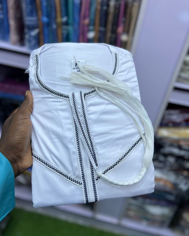 Alforsan White Trim Jubba