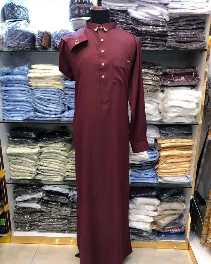 Burgundy Gold Collar Thobe